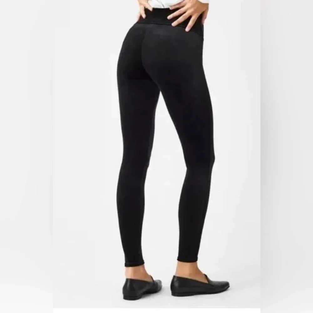 Spanx Faux Leather Leggings Size Medium - Picture 2 of 9